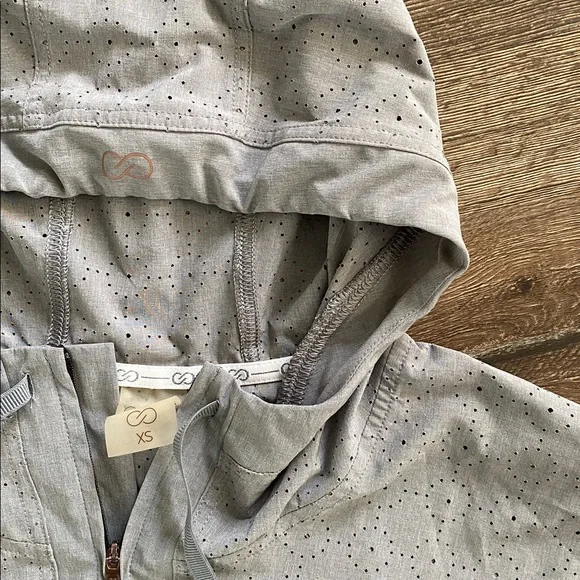 Calia by Carrie Underwood Anywhere Half Zip Jacket - Picture 2 of 3